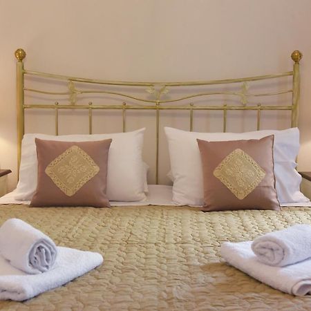 Oisyra Hotel Ермополи Екстериор снимка